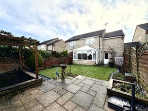 Rear- click for photo gallery